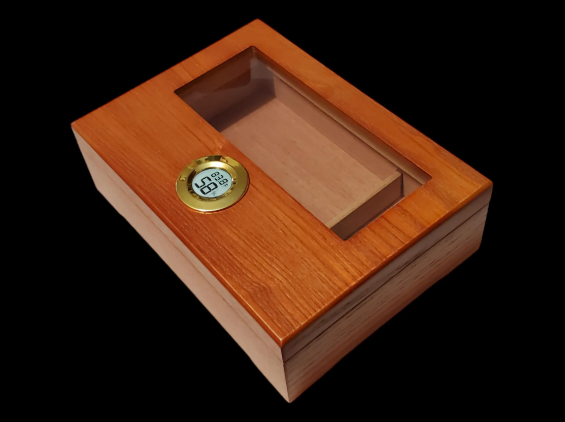 Personalized Cigar Humidor Box ,Cigarette or Tobacco Box, Elegant Cedar Box, Next Day Shipping, US Seller, Employee Appreciation Gift,